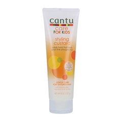 Cantu Crème coiffante pour enfants – maîtrise des frisottis et coiffage facile.