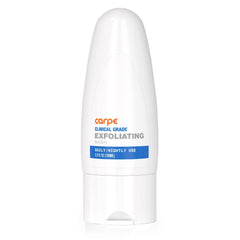 Carpe gommage aisselles emballage clair et moderne pour une fraîcheur durable.