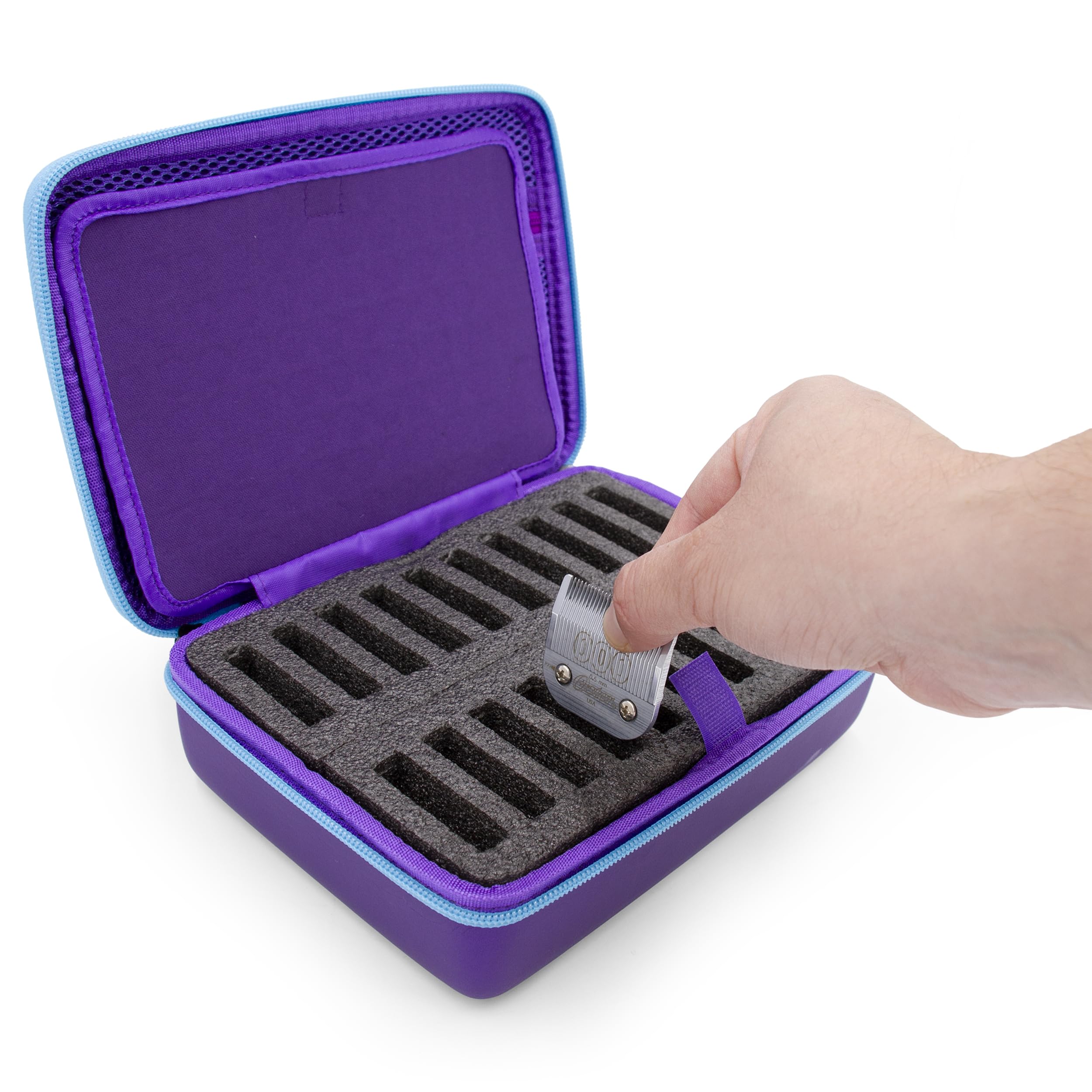 Casematix-organisation-accessoires-clipper: rangement clair pour huile et petits outils.