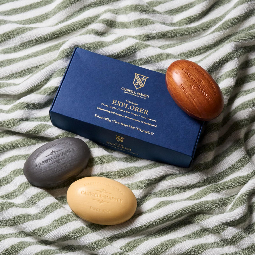 Caswell-Massey savon hydratant visage et corps pour peau sensible.