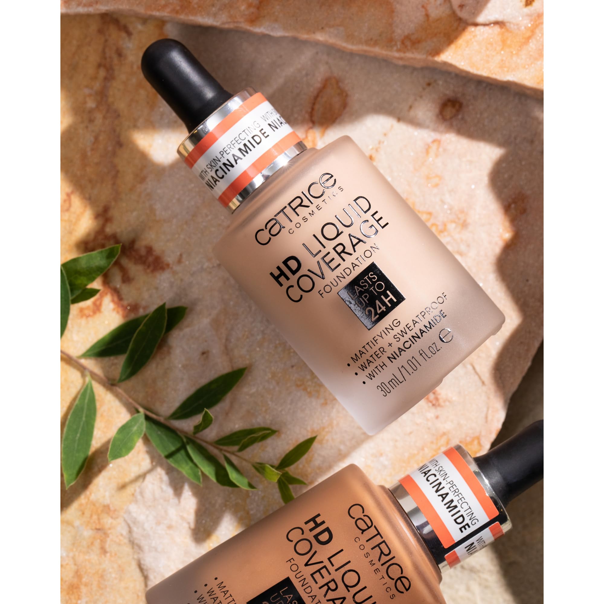 Catrice HD – formule avec niacinamide pour la peau.