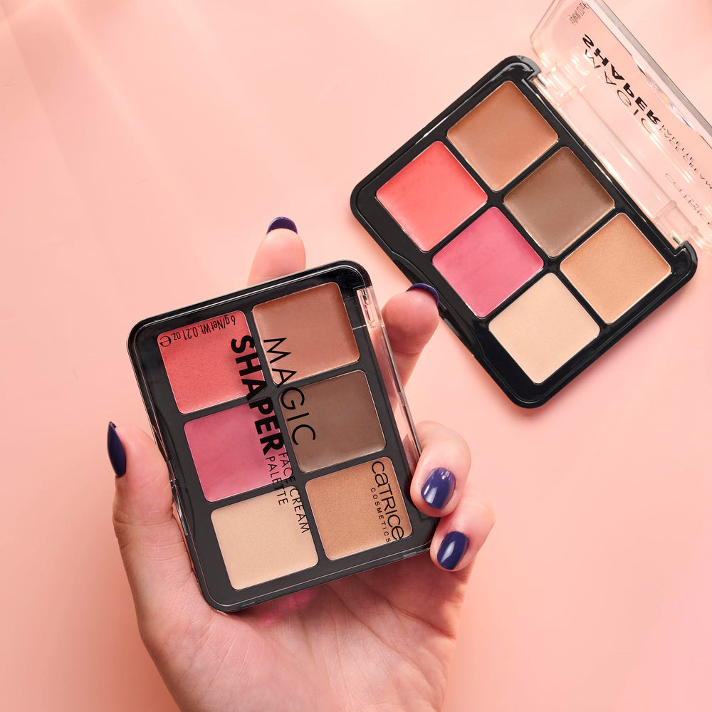 Teintes highlighter 2 pour illuminer le visage en profondeur.