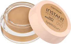 Catrice Mousse Instant Perfecting – Bouteille: texture légère pour un teint uniforme et frais.