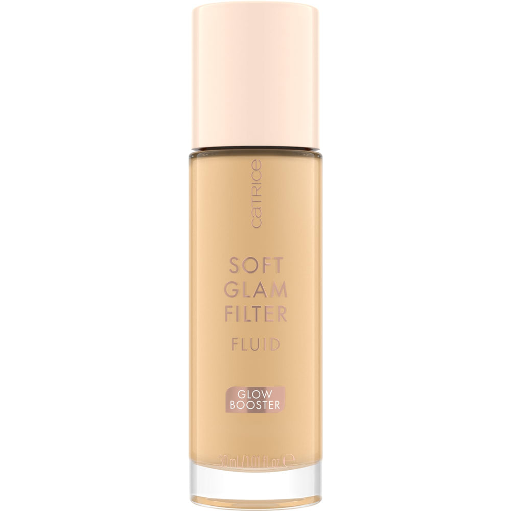 Applicateur généreux pour une pose précise du Soft Glam Filter Fluid.
