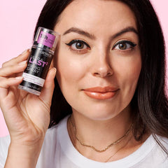 Catrice Ultra Last2 Fixing Spray, fixation anti-transfert efficace.