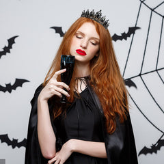 Couronne noire ornée de pierres noires scintillantes idéale pour Halloween