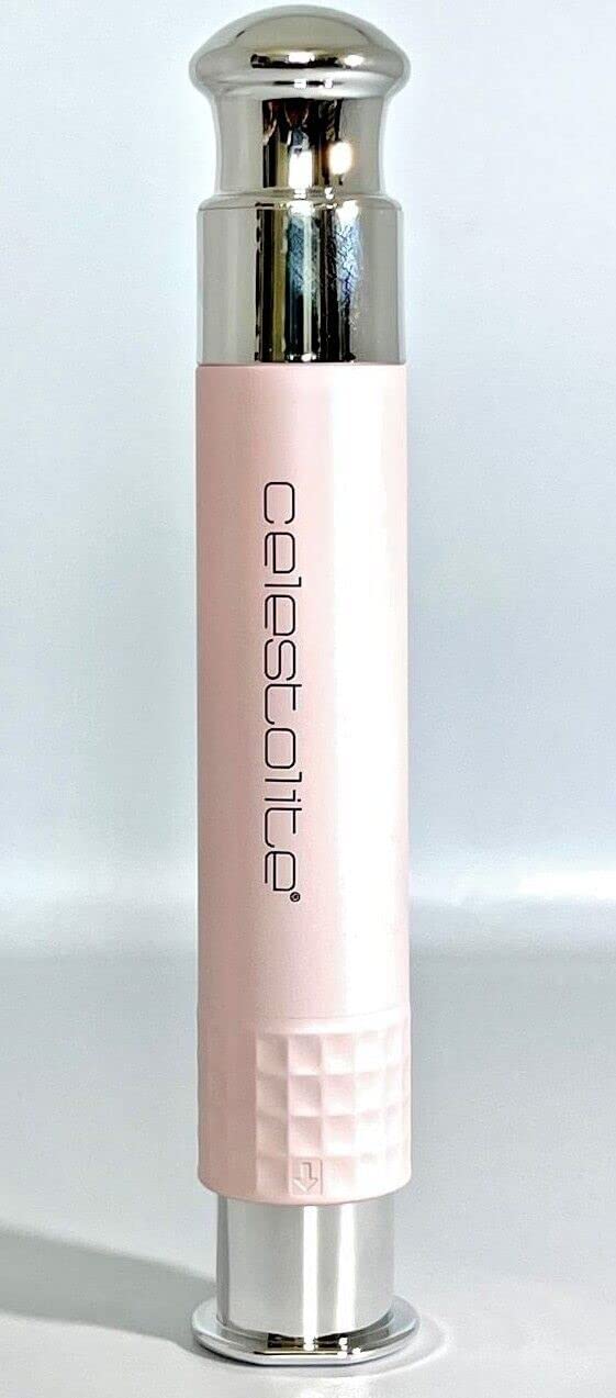 Mélange peptides vitamine E caféine Celestolite Estrella pour contours du visage.