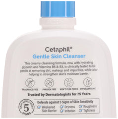 Utilisation quotidienne pour démaquiller avec Cetaphil Gentle Skin Cleanser et respecter le pH cutané.