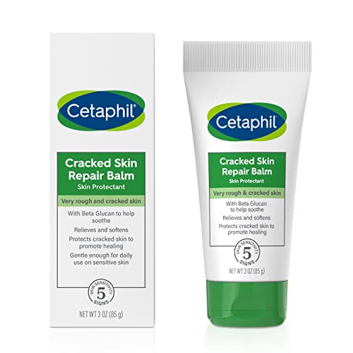 Application sur les mains avec le baume Cetaphil.