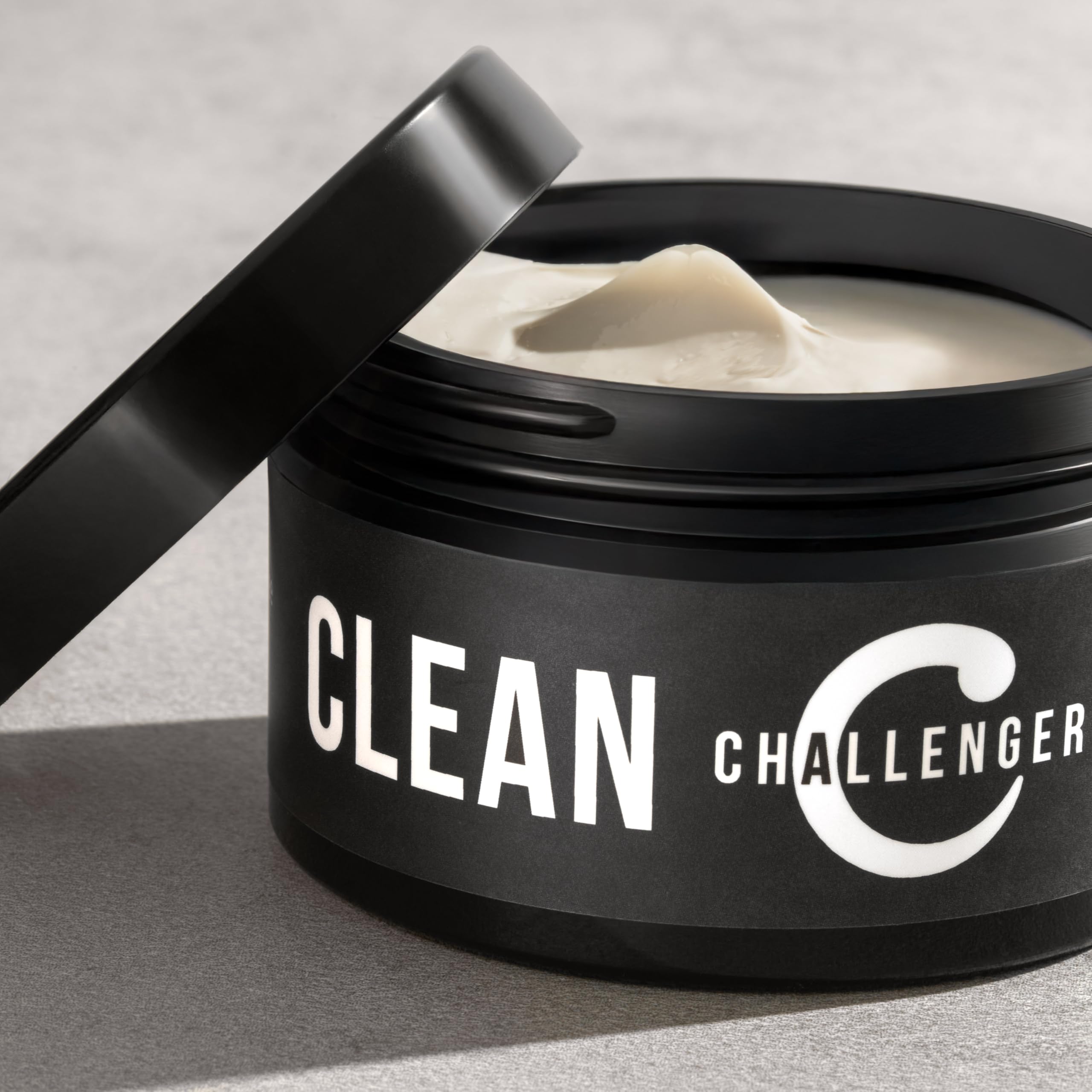 Challenger Clean usage quotidien en déplacement, produit pratique à emporter.
