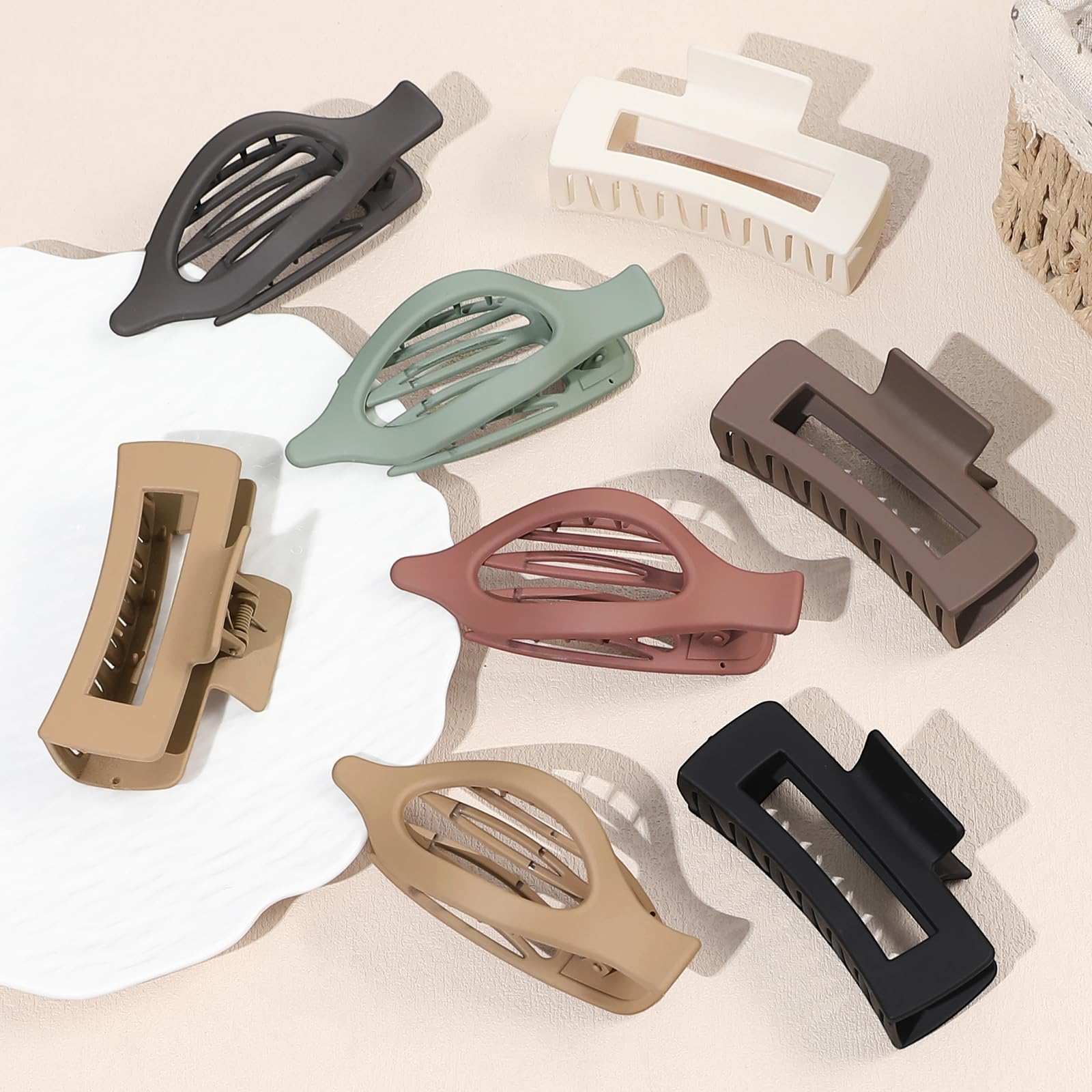 Conception CHANDAT: plastique de qualité et ressort métallique robuste.