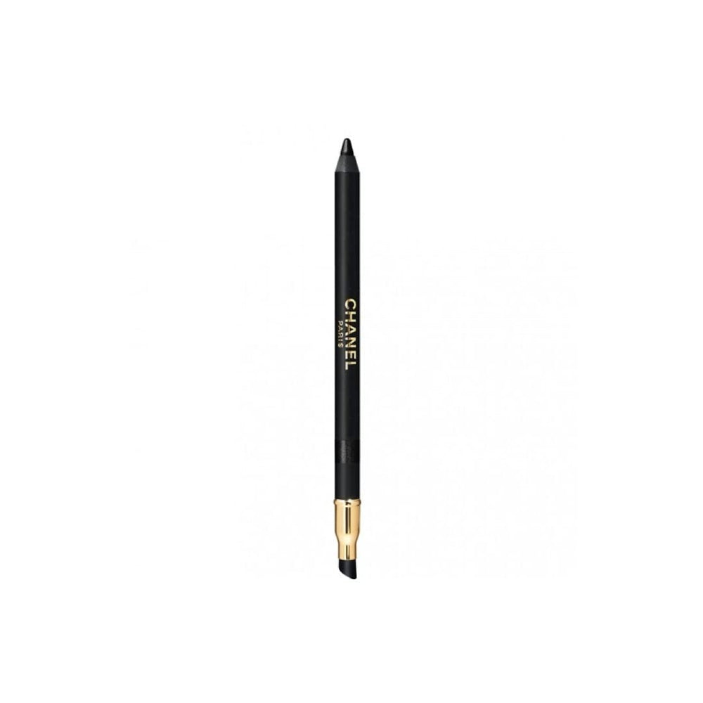 Chanel Le Crayon Yeux 01 Noir – halo doux pour un look velouté.