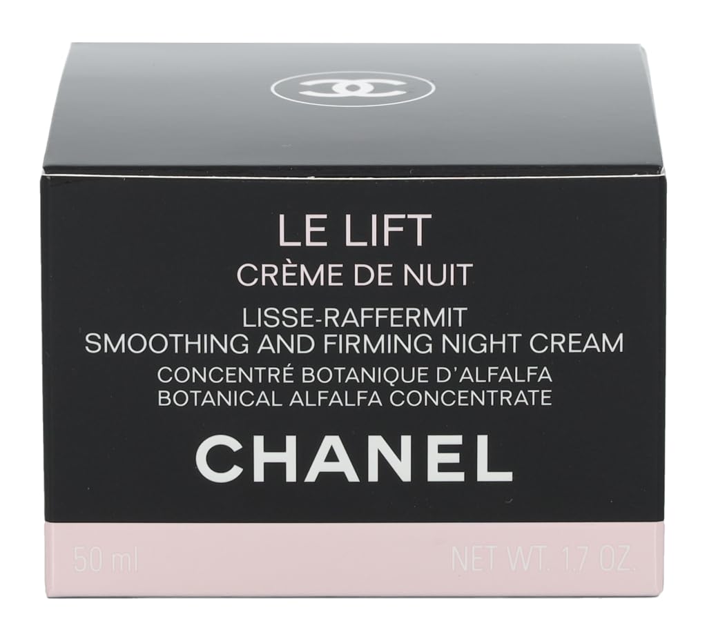 Application nocturne sur le visage avec CHANEL Le Lift Crème de Nuit 50 g