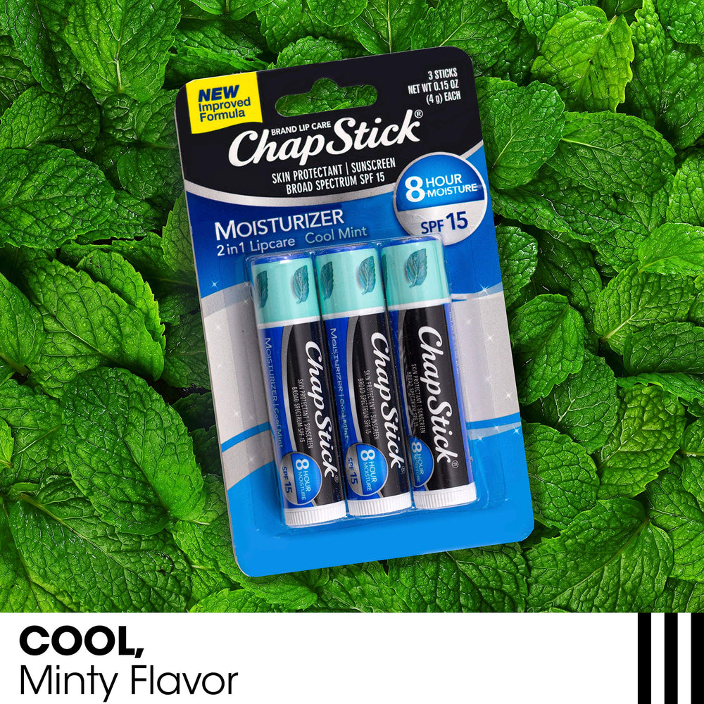 ChapStick Classique Menthe emballage vert prêt à transporter.