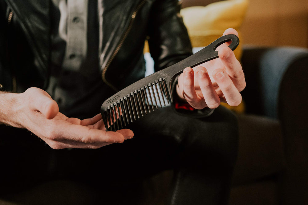 Utilisation sous la douche avec Chicago Comb Model 8, résistant à la chaleur