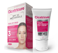 Cicatricure Crème Visage Avancée sur bouteille, protection solaire quotidienne.