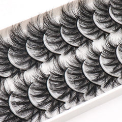 Cils Veleasha faciles à appliquer, idéal pour un maquillage rapide et propre.