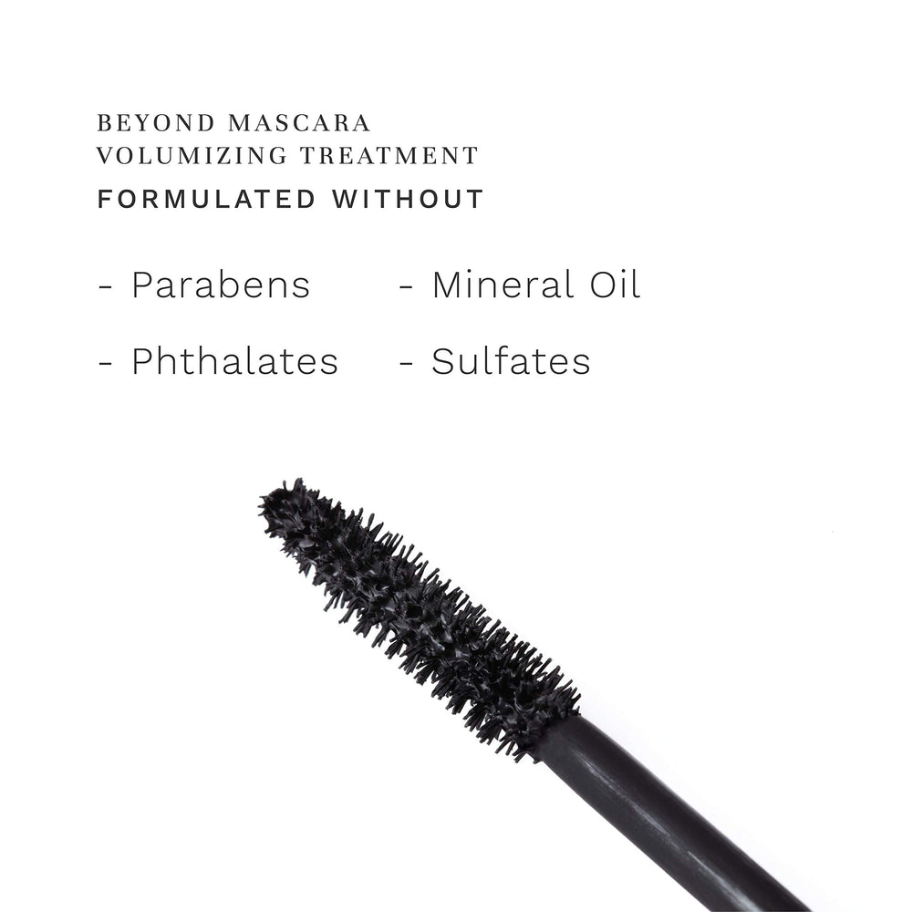 City Beauty Beyond Mascara packaging élégant: flacon pratique et étui chic.