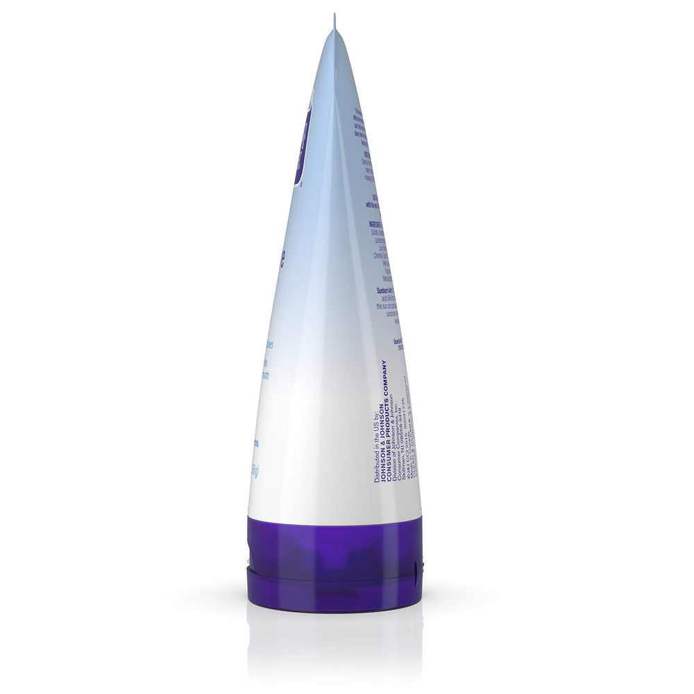 Clean & Clear – peau plus fraîche et lisse après chaque lavage.