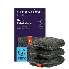 Gant exfoliant Cleanlogic au charbon actif pour un nettoyage en profondeur sous la douche.