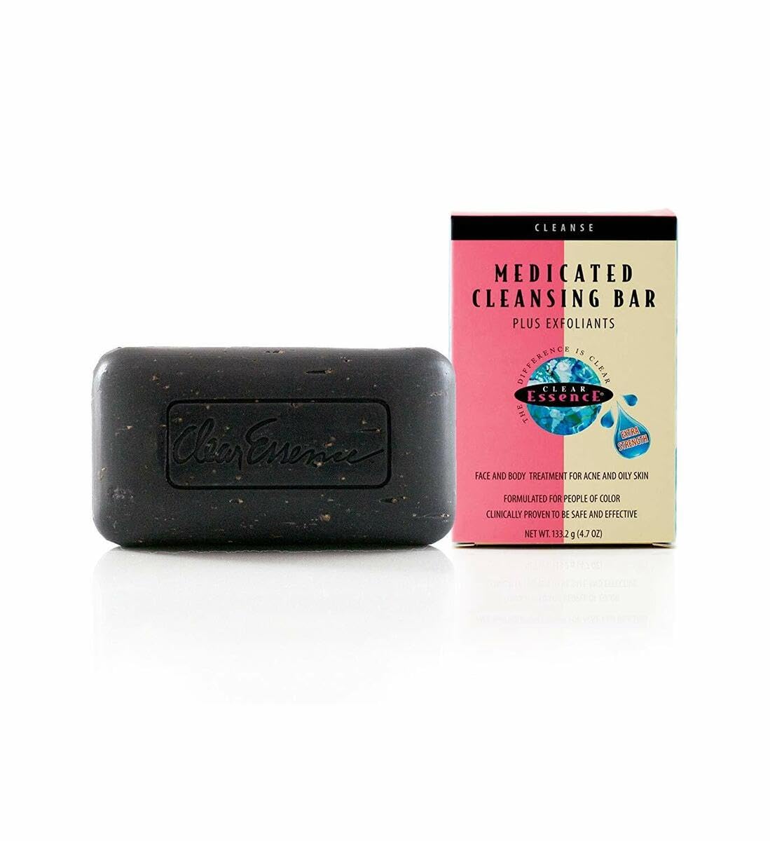 Clear Essence savon purifiant, exfolie en douceur pour la peau.