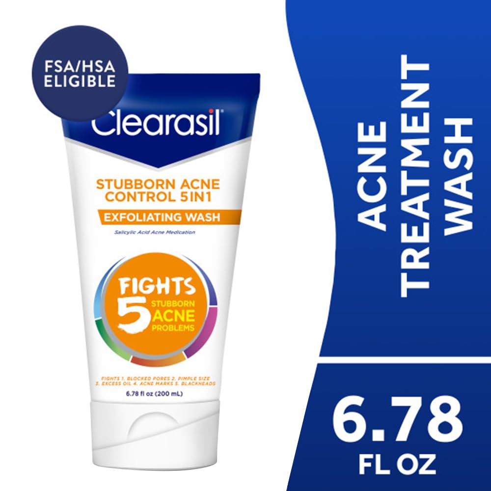 Billes exfoliantes douces de Clearasil pour peau lisse et moins brillante.