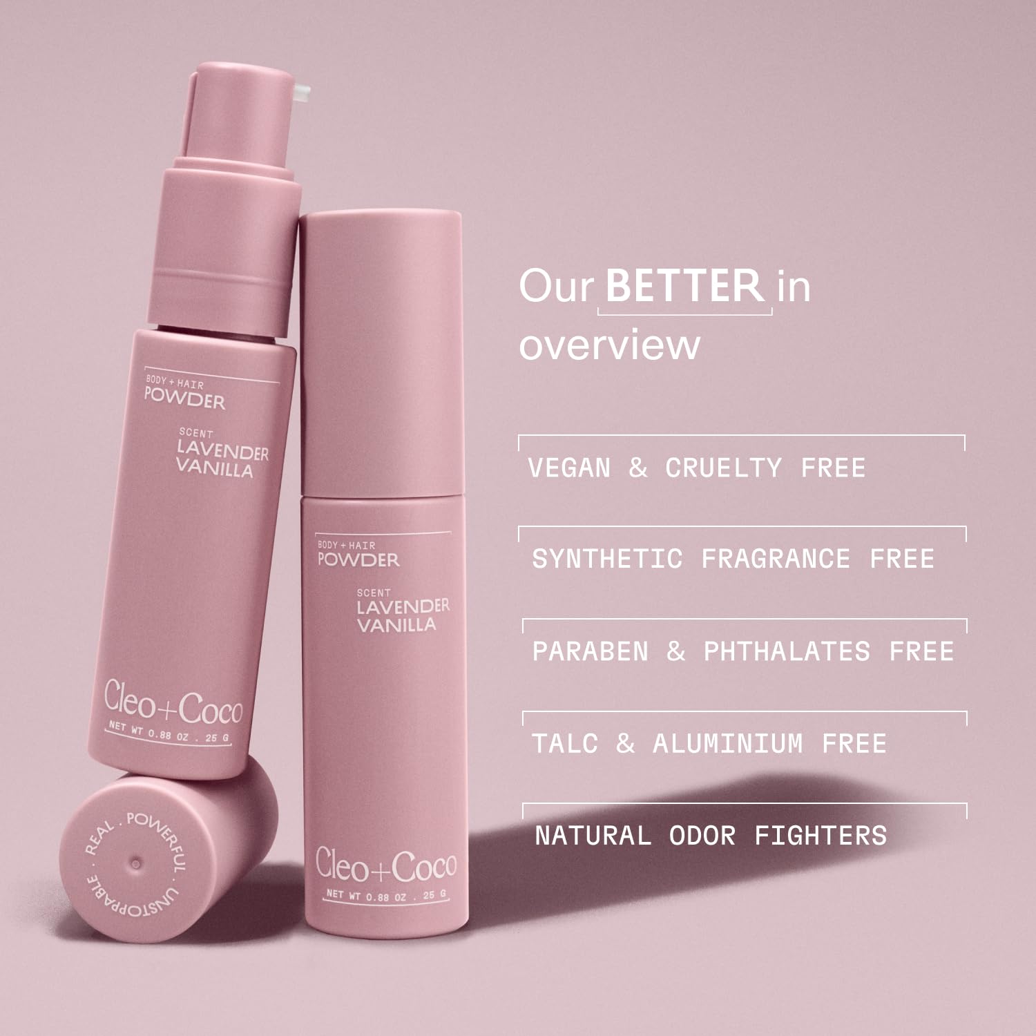 Poudre sèche Cleo + Coco pour cheveux entre les lavages.