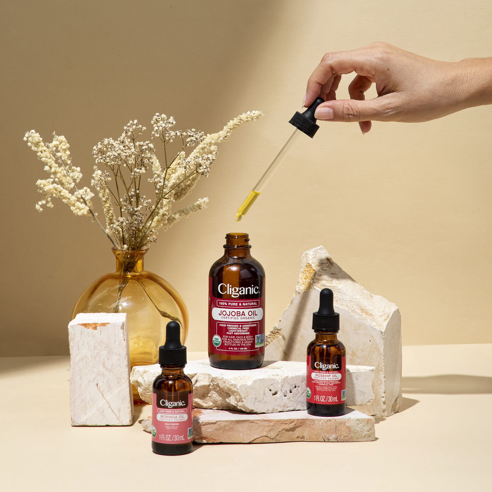 Huile Tamanu Cliganic, utilisation polyvalente pour visage et cheveux.