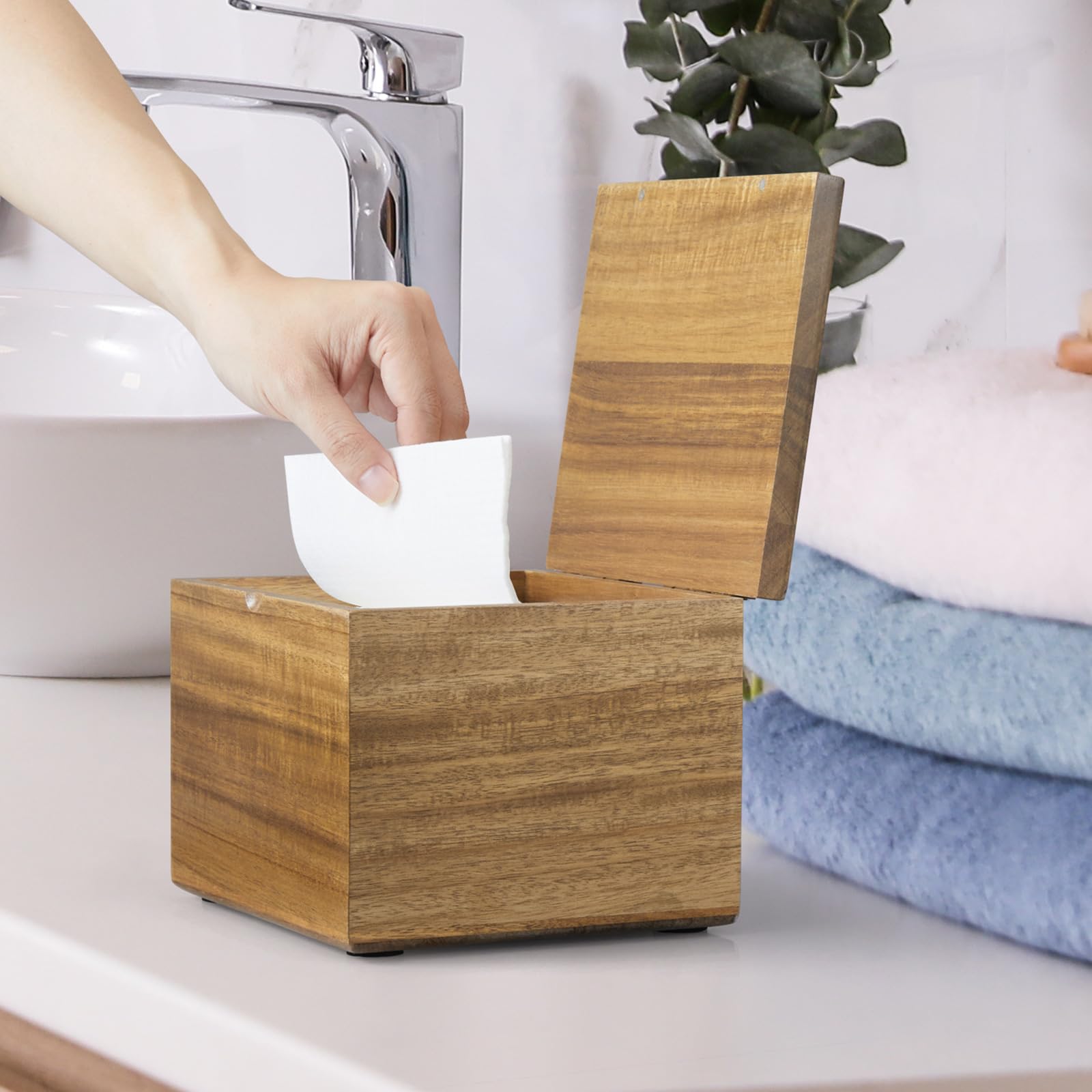 Idéal dans salle de bains et vanité avec rangement discret