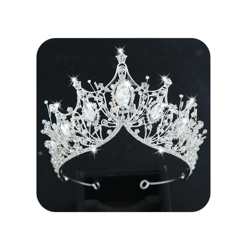 Couronne COCIDE argent baroque avec cristaux scintillants, allure glamour.