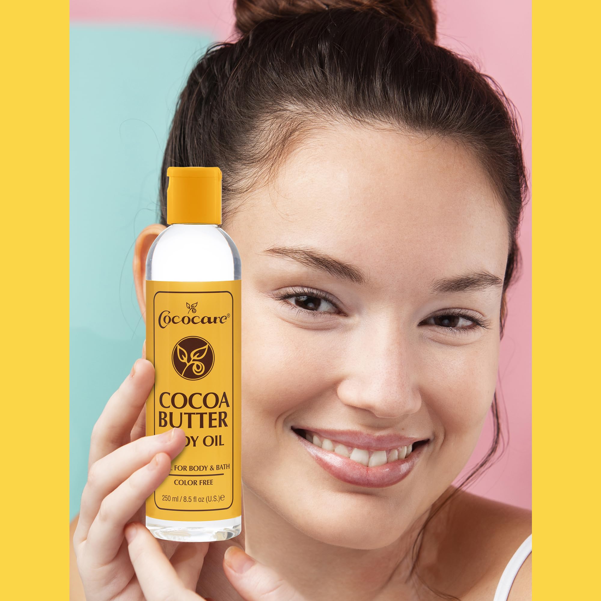 COCOCARE huile corporelle, texture légère et absorption rapide pour peau non grasse.