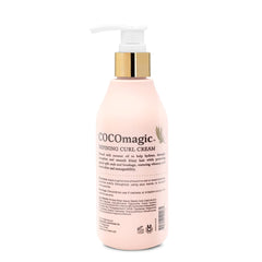 Texture crémeuse de Cocomagic en gros plan, douceur et démêlage potentiels.