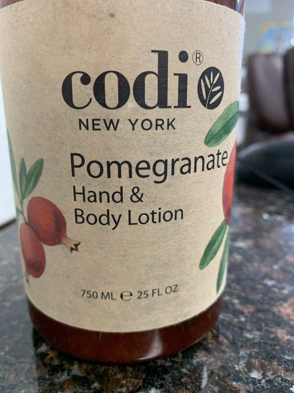 CODi Lotion Grenade – emballage élégant pour la salle de bains