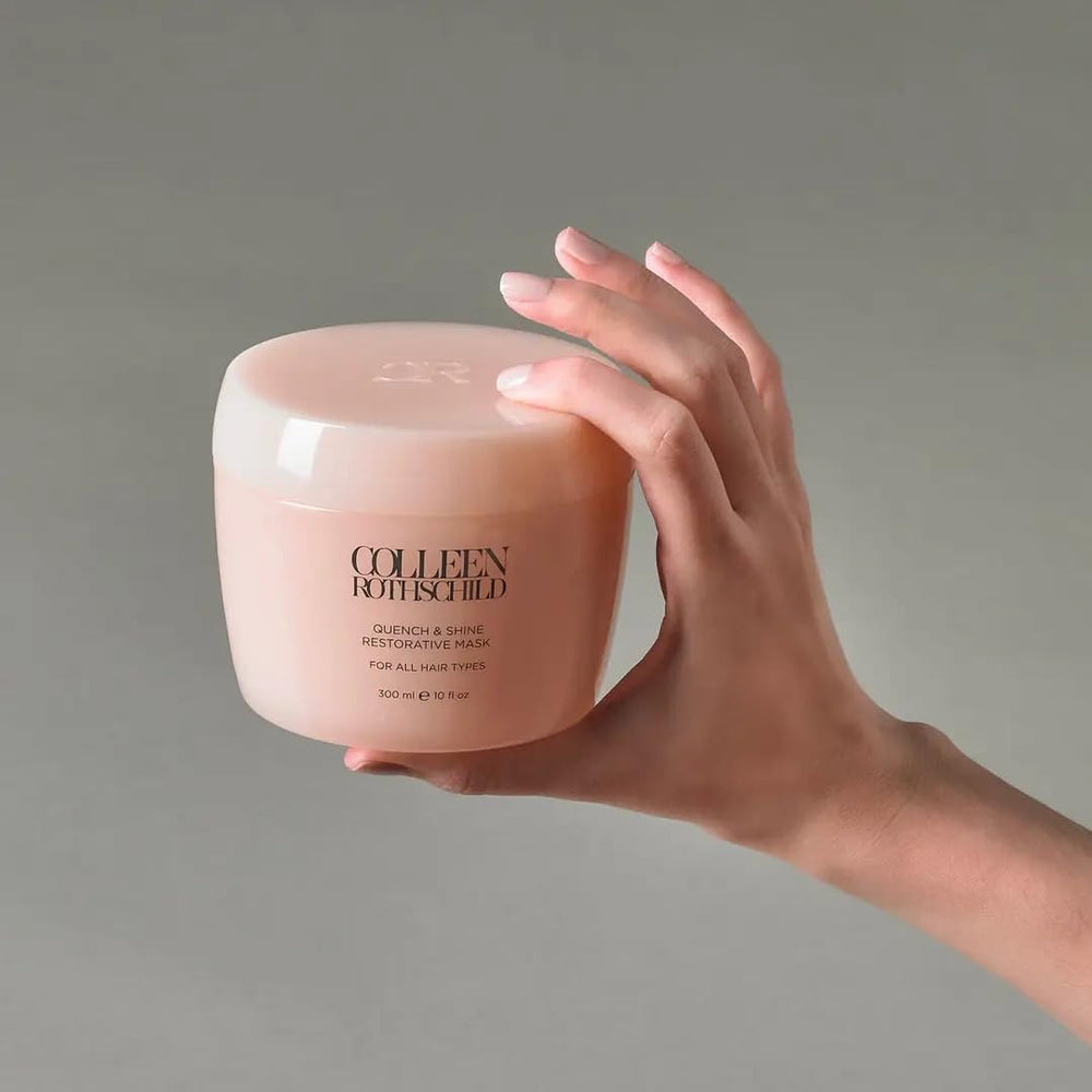 Colleen Rothschild Quench & Shine masque: application douce pour tous types de cheveux.
