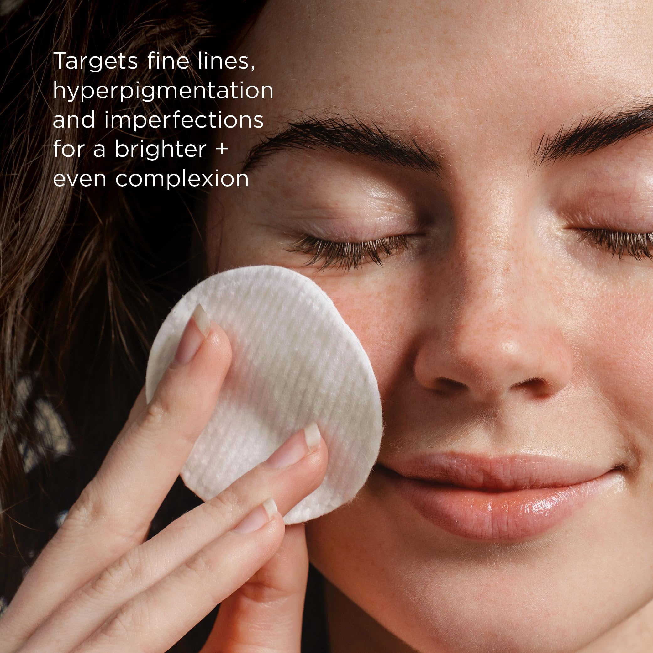 COLLEEN ROTHSCHILD Glycolic Peel Pads: application en douceur pour rajeunir la texture.
