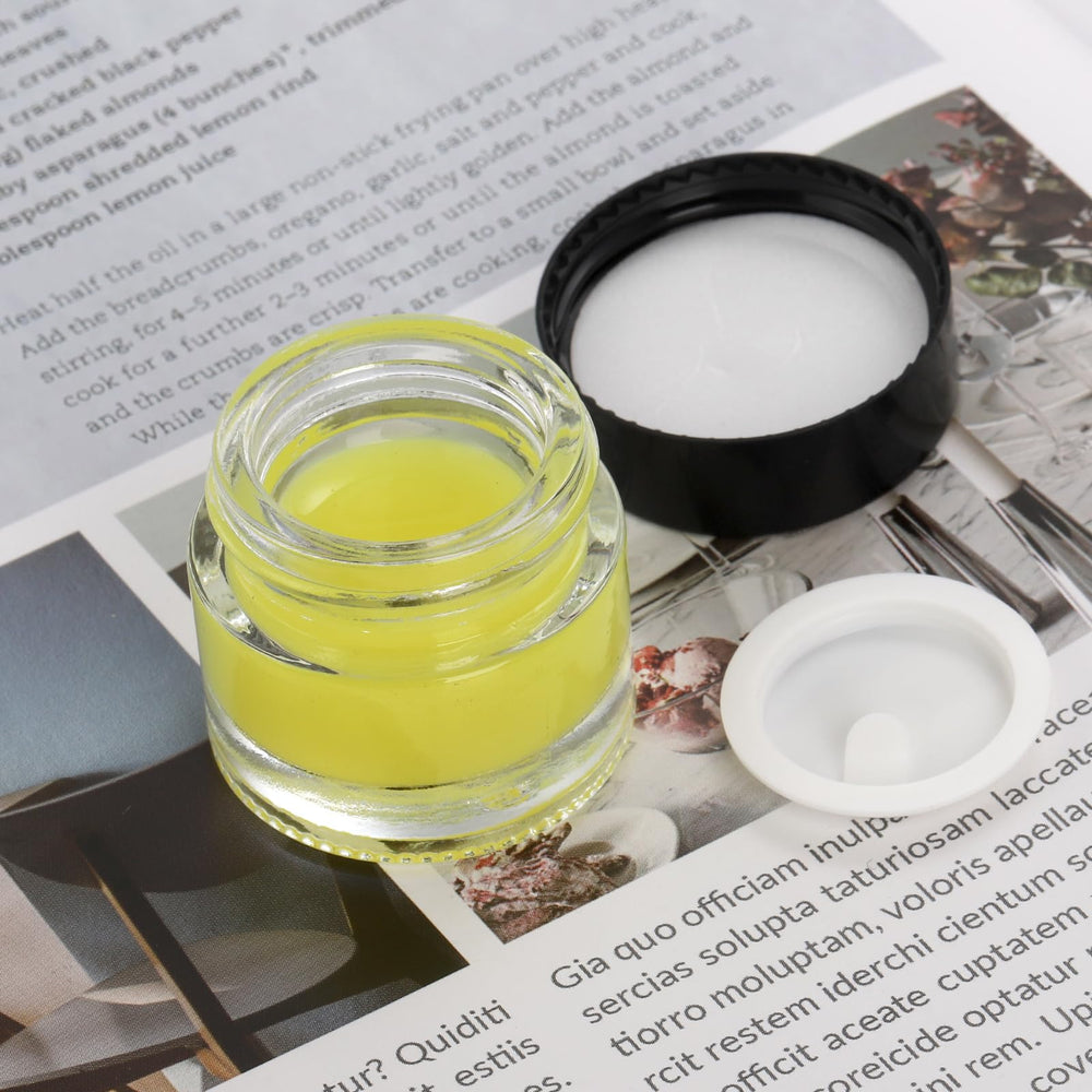 Coloch pot-verre 10ml, usage beauté et soin, format compact.