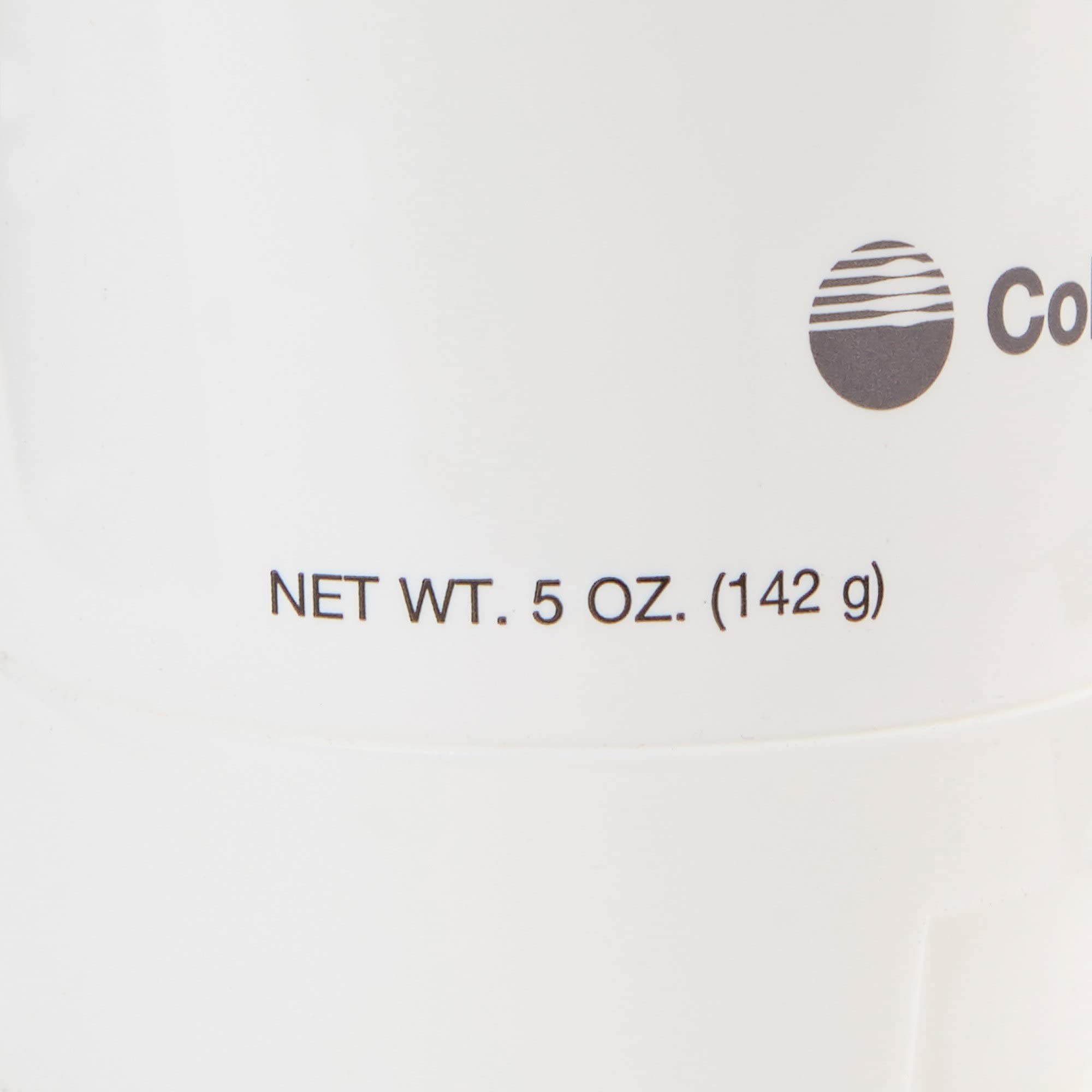 Texture veloutée de la crème Atrac-Tain Coloplast, absorption douce et rapide.
