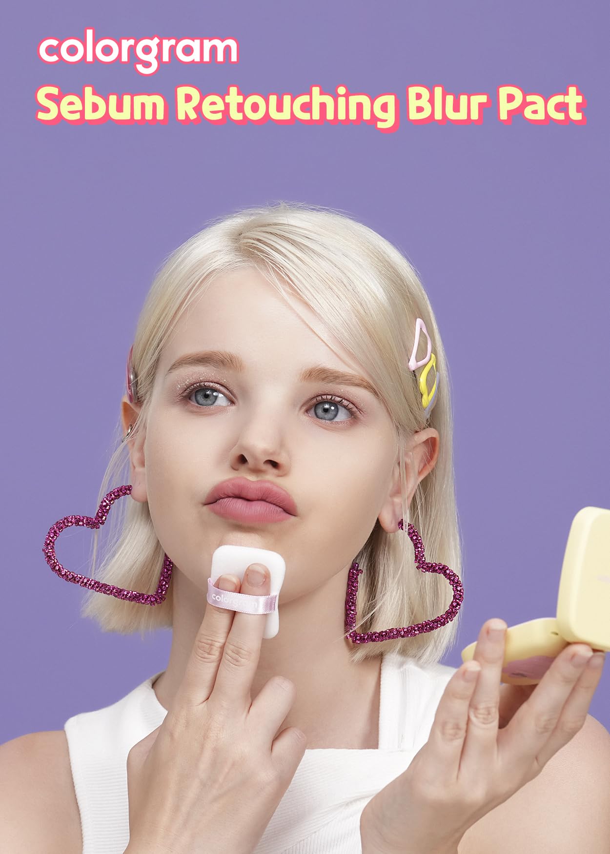 Colorgram sebum retouching blur pact powder puff application shot