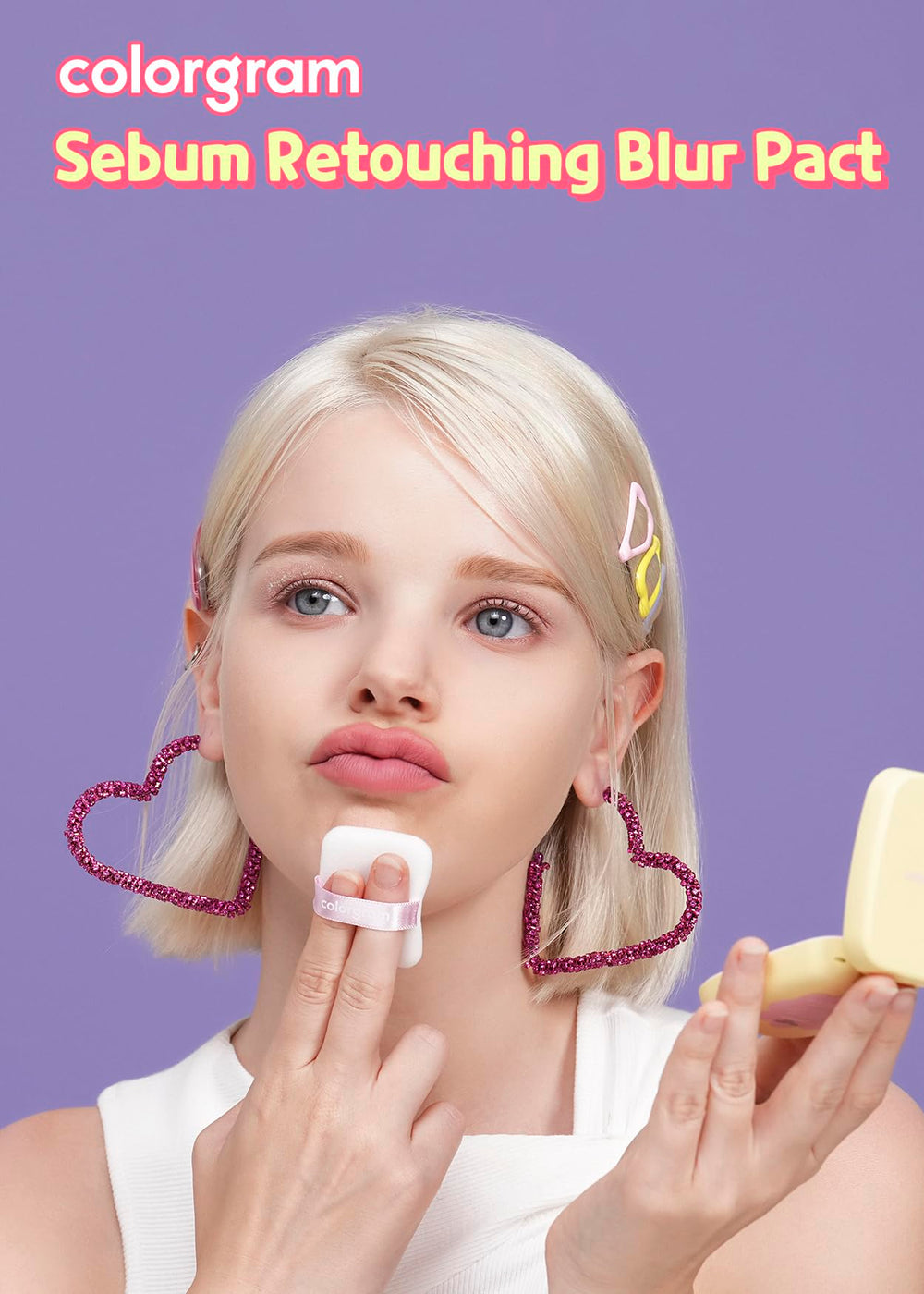 Colorgram sebum retouching blur pact powder puff application shot