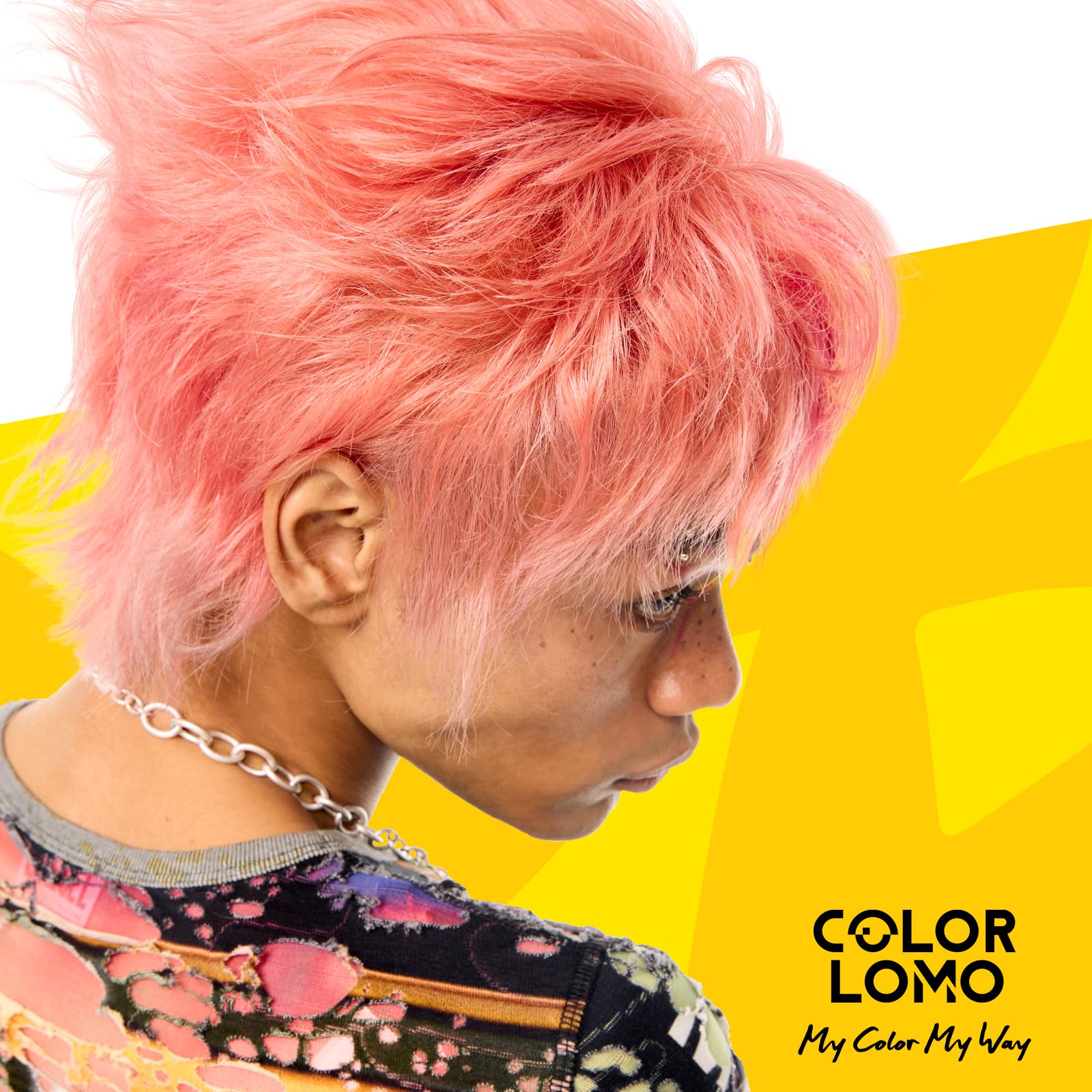 COLORLOMO résultat cheveux vibrants et nourris durablement.