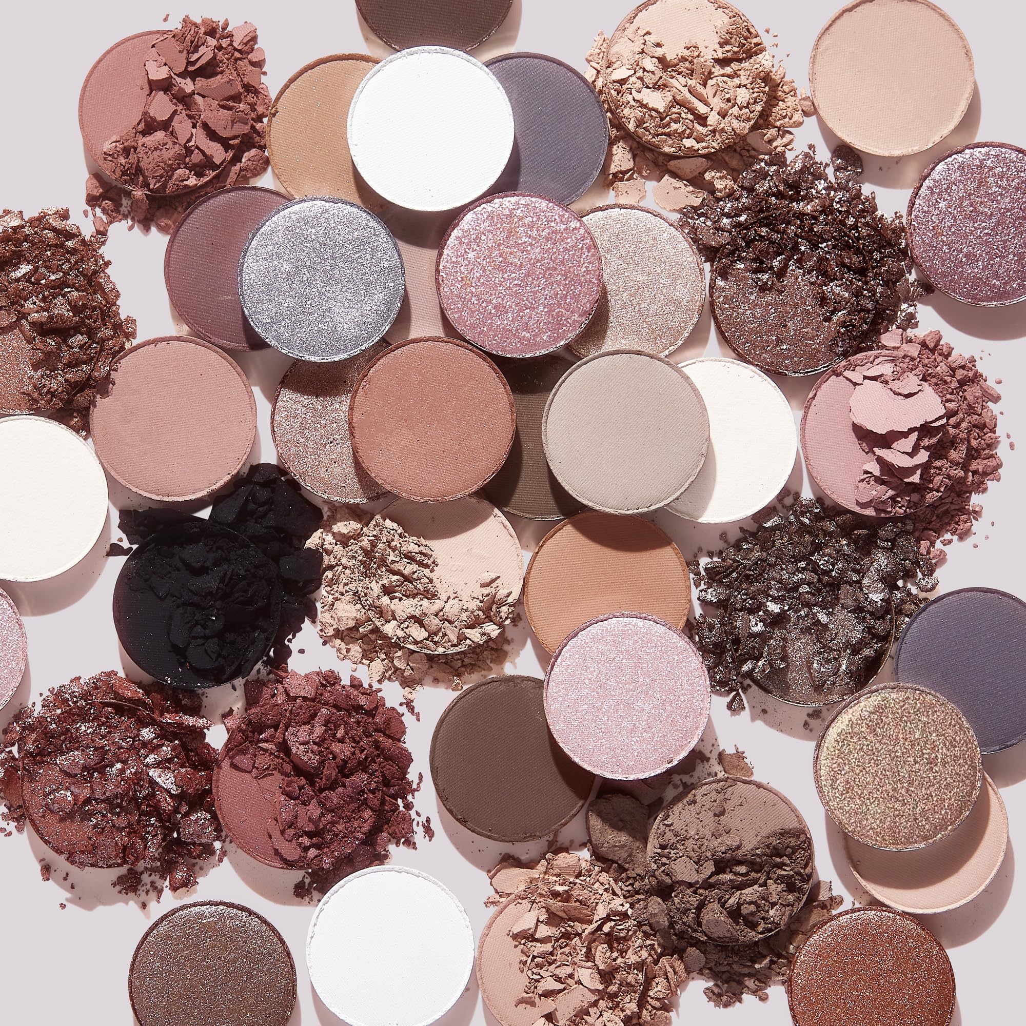 Palette ColourPop Stone Cold Fox : fards métalliques apportant un éclat glamour.