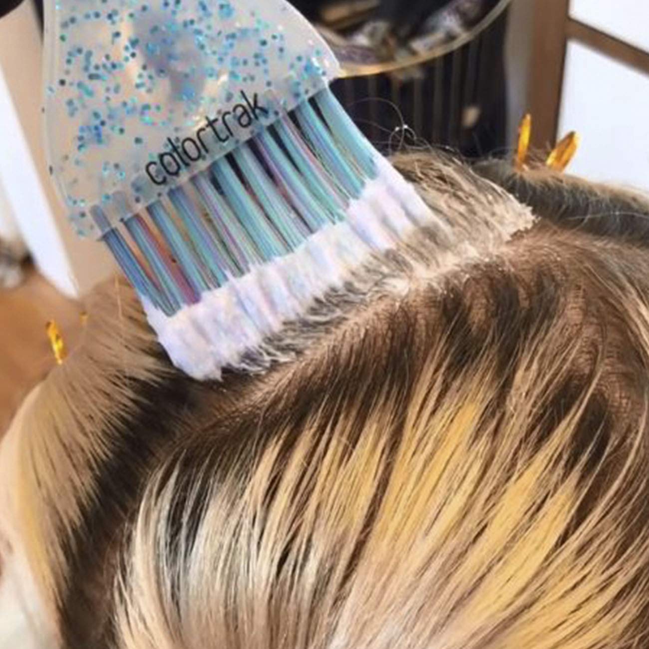Couleurs scintillantes Colortrak apportent une touche festive tout en restant professionnelles.