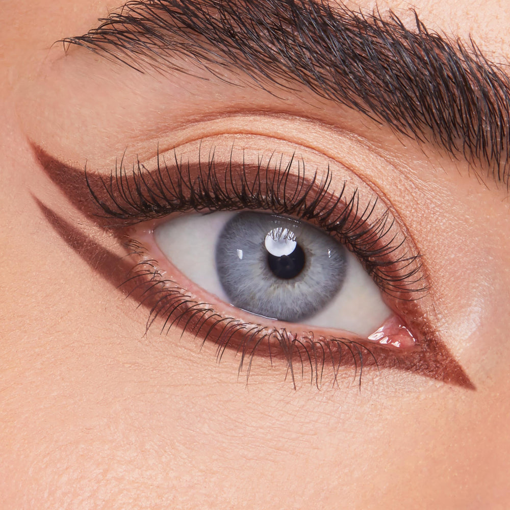 ColourPop BFF Crème Gel Crayon: idéal pour la ligne d’eau et le regard.
