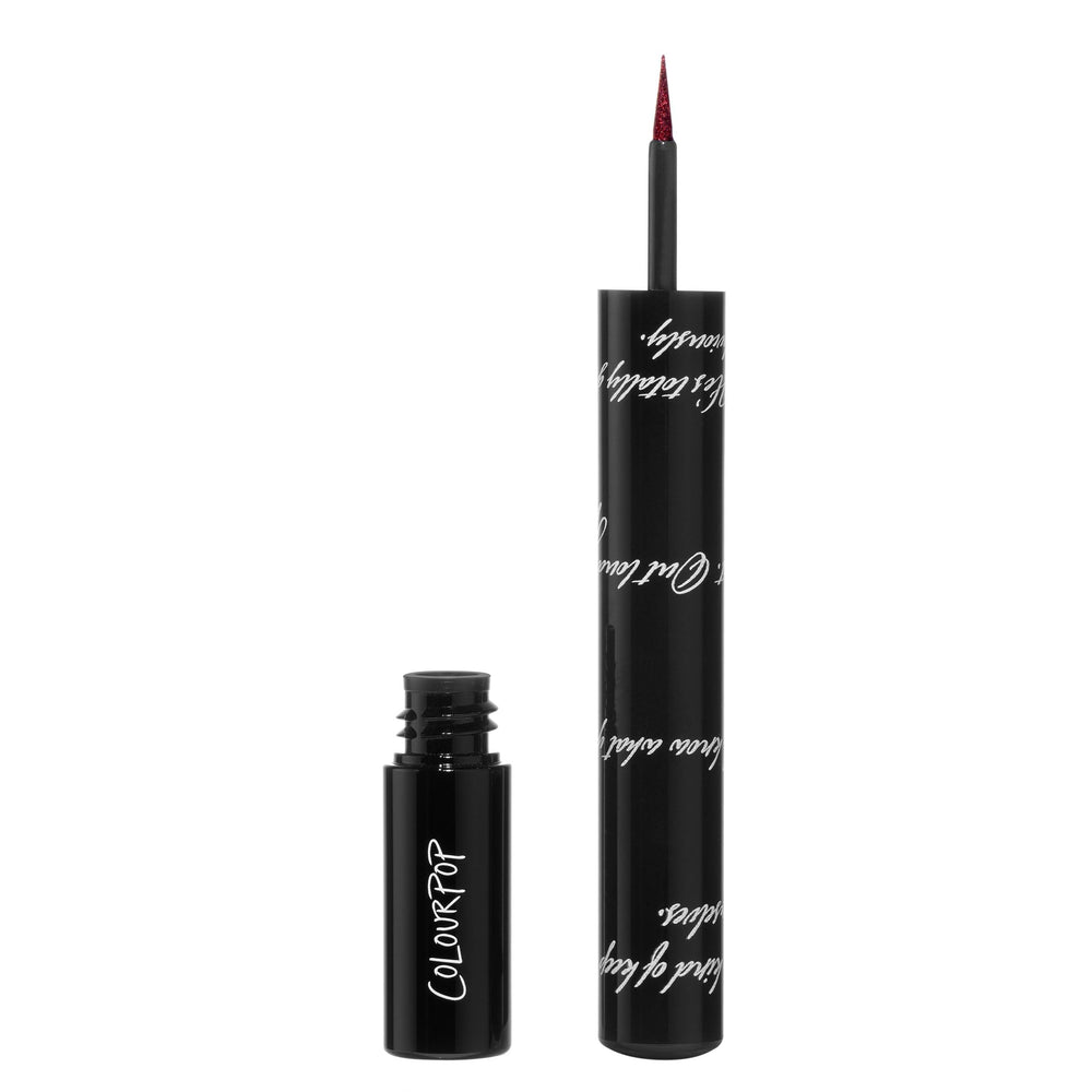 ColourPop Graphix Ink Liner Vampire — embout flexible pour courbes maîtrisées.