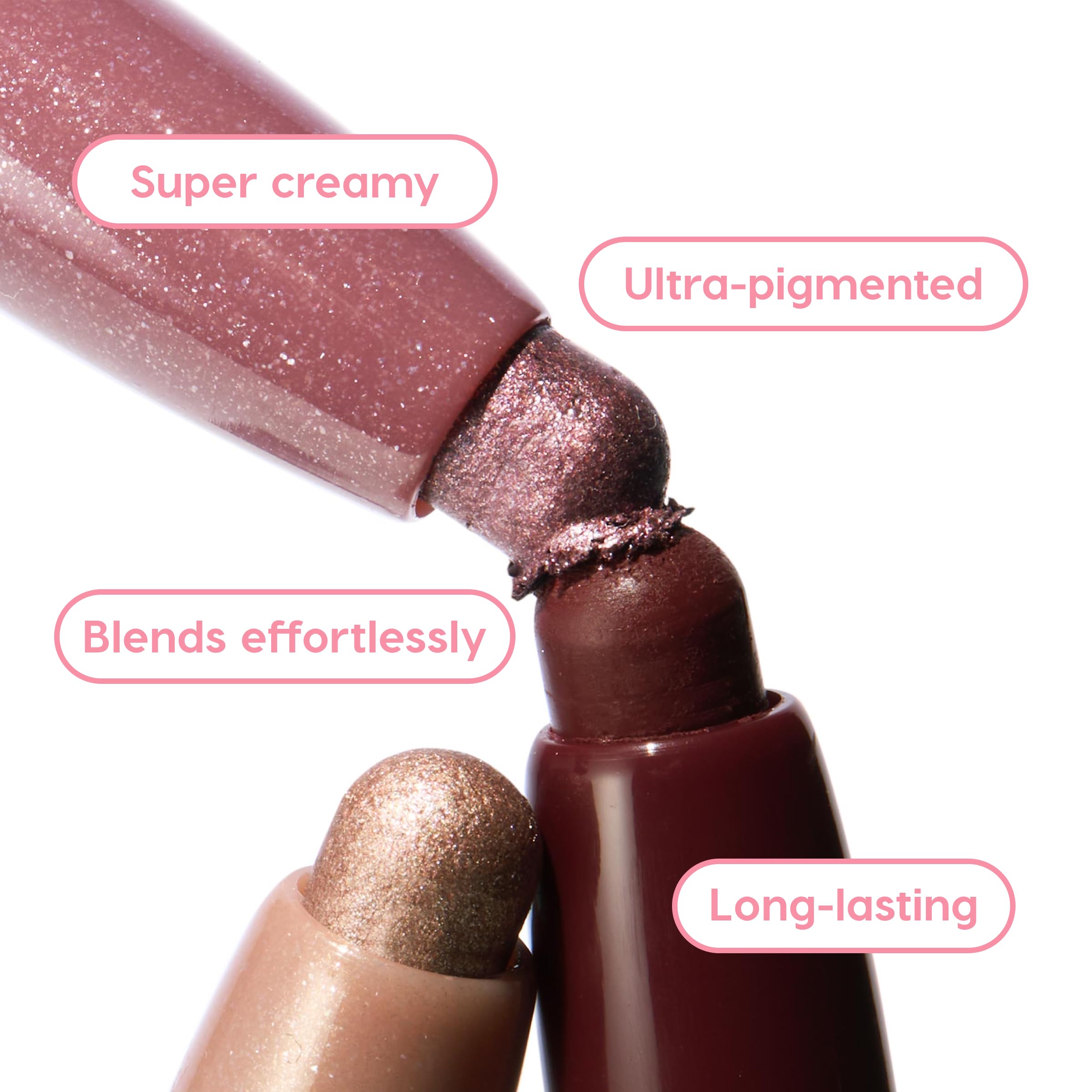 ColourPop Shadow Stix métallique-fini : fini métallique subtil pour un éclat discret.