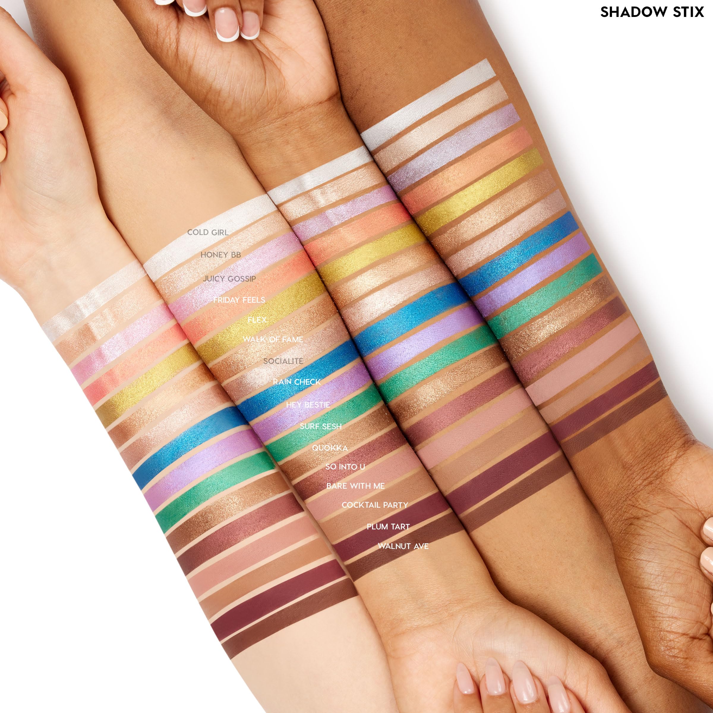 Format compact Shadow Stix, idéal pour le sac à main et les retouches.
