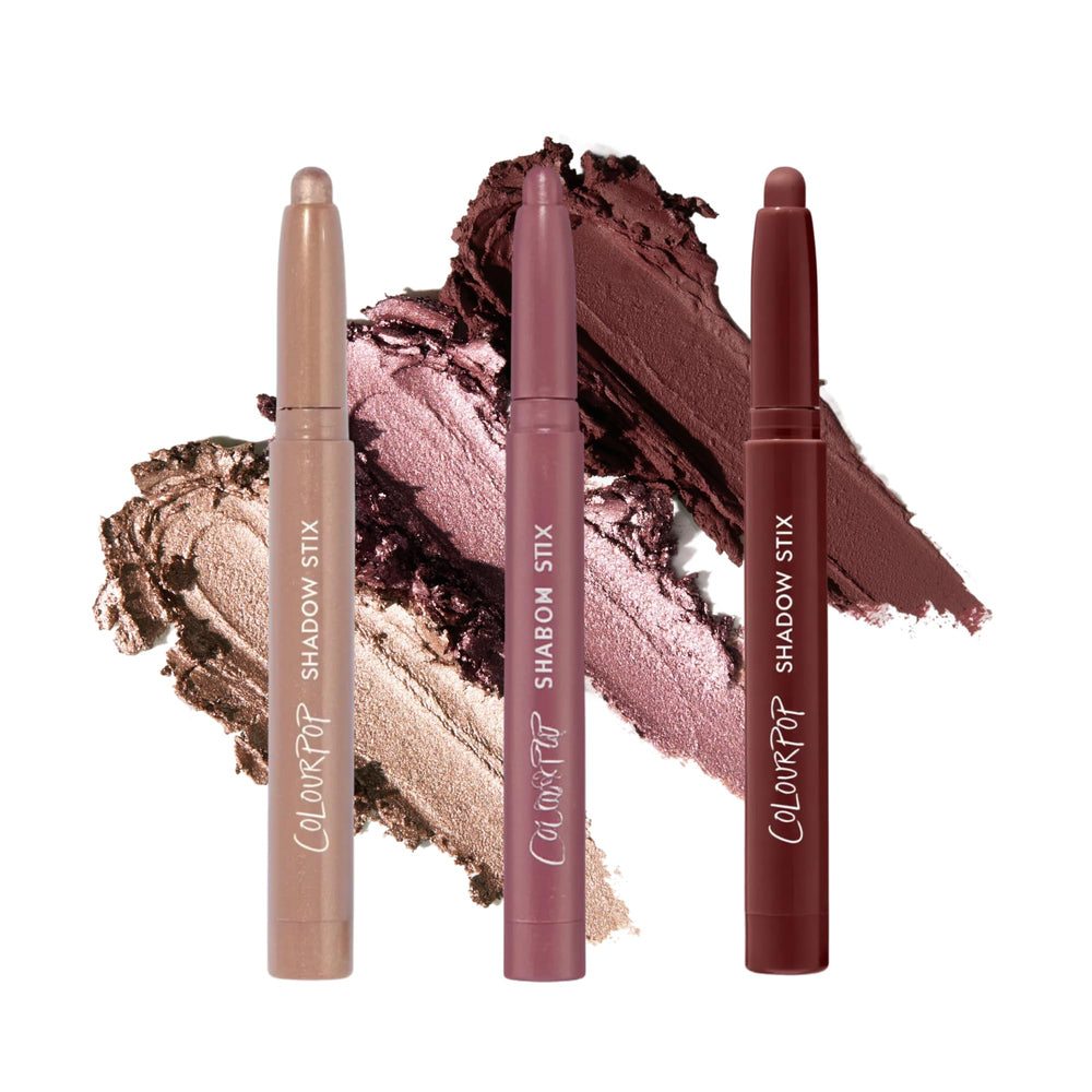 ColourPop Shadow Stix socialite-ombre : crème facile à estomper pour un regard doux et net.
