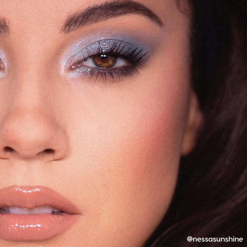 Échantillon ColourPop So Elemental argent metallique – essai rapide pour tester le fini argenté