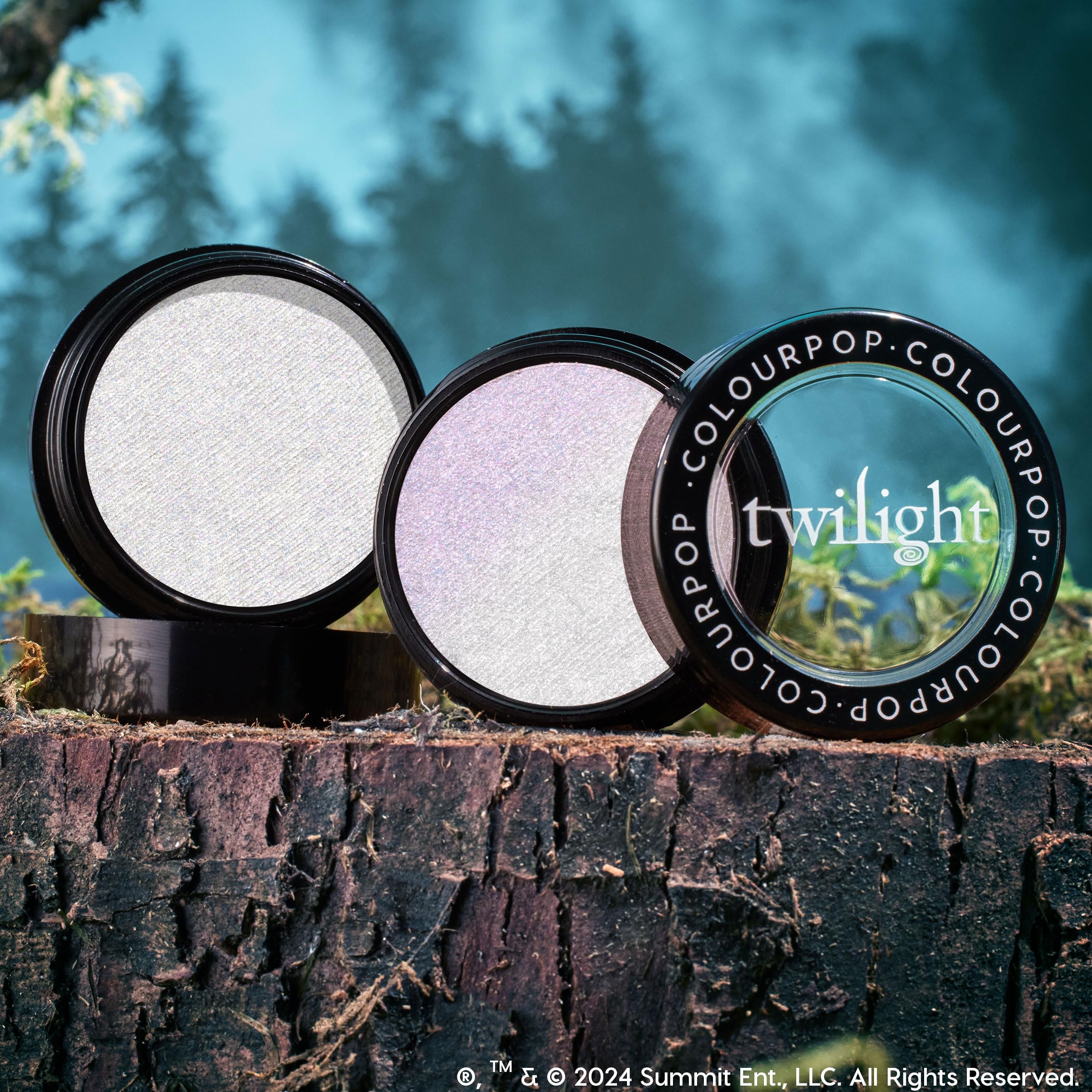 ColourPop Twilight Meadow éclat naturel s'adapte à toutes les carnations.
