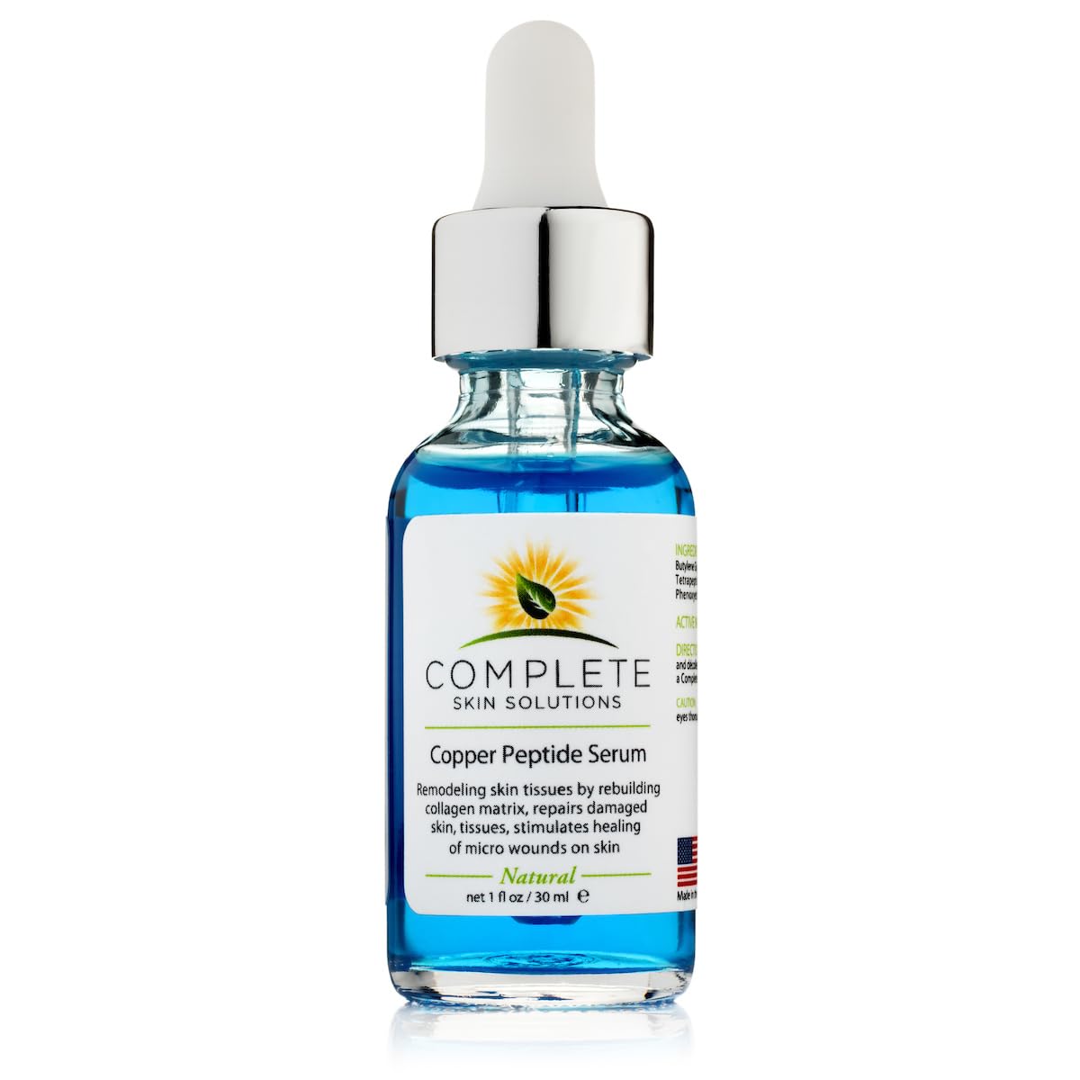 Sérum COMPLETE SKIN SOLUTIONS au peptide cuivre dans un flacon, texture légère pour peau hydratée